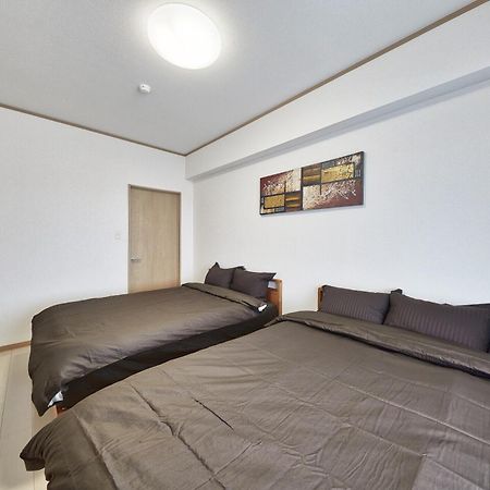 Freedomhillsフリーダムヒルズa棟 Apartment Tomigusuku Ngoại thất bức ảnh