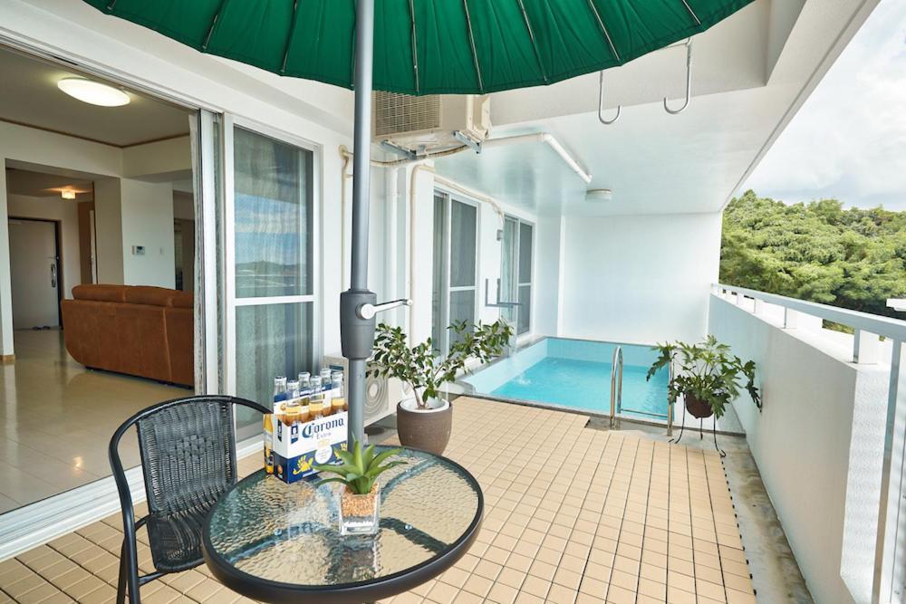 Freedomhillsフリーダムヒルズa棟 Apartment Tomigusuku Ngoại thất bức ảnh